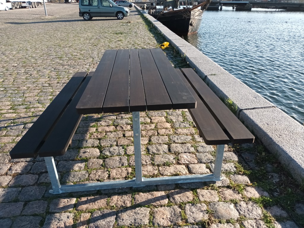 Bench set without back in bamboo with 5 planks / hot-dip galvanized steel L. 186 W. 160 cm.